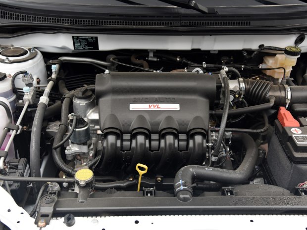 ǵ ǵF3 2015 ܰ 1.5L ֶ