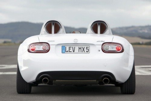 ȫ¸ MX-5 Superlightͼع