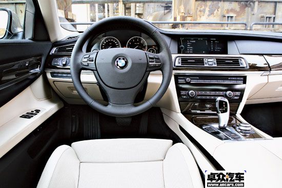 0-100km/hʱ5.53 ȲBMW 750Li  