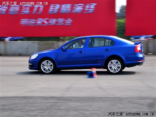 斯柯达 上海大众斯柯达 明锐 2010款 2.0t rs