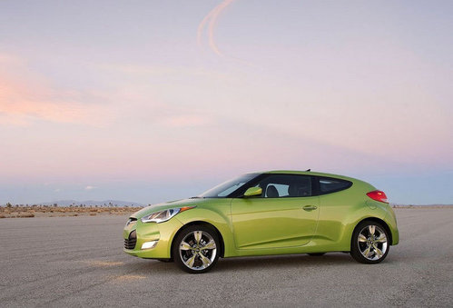 城市猎人座驾 抢先试驾现代Veloster