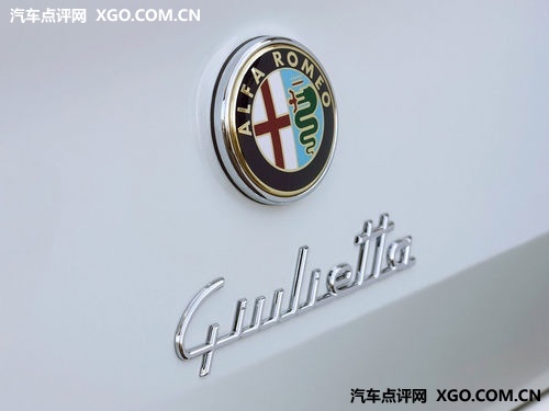 򽫽 AlfaRomeo Giulietta걨ͼ