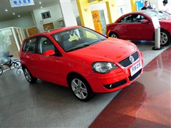  Ϻ polo 09 sporty 1.6Զ